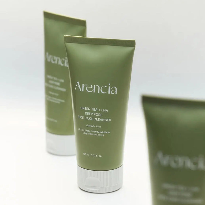 Green Tea + LHA Deep Pore Rice Cake Cleanser