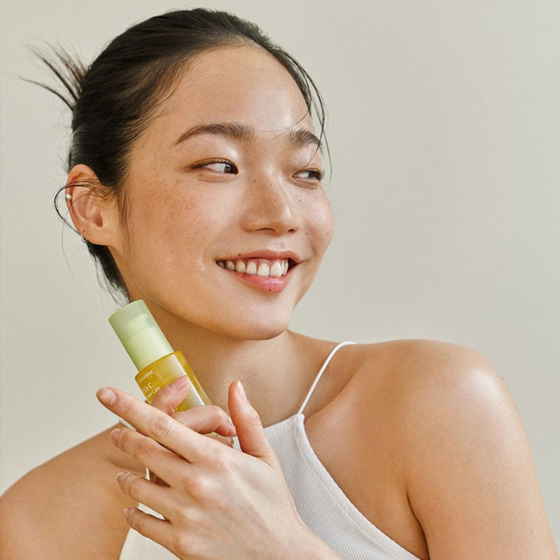 Green Tangerine Vita-C Dark Spot Care Serum