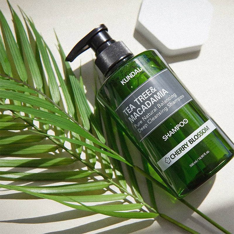 Tea Tree & Macadamia Deep Cleansing Shampoo