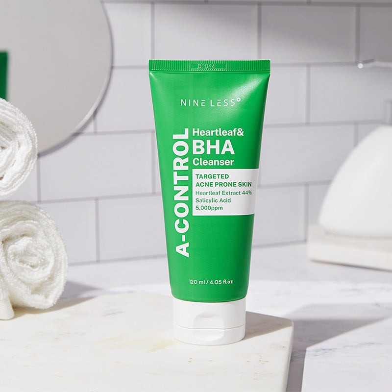 A-Control Heartleaf & BHA Cleanser