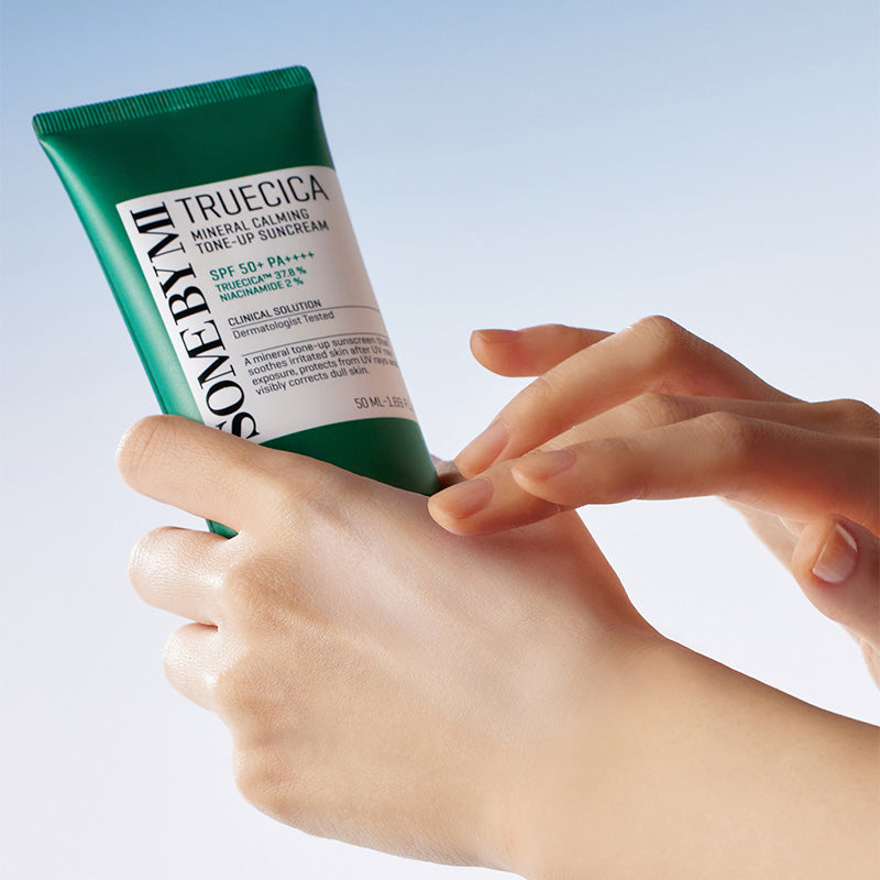 Truecica Mineral Calming Tone-Up Suncream